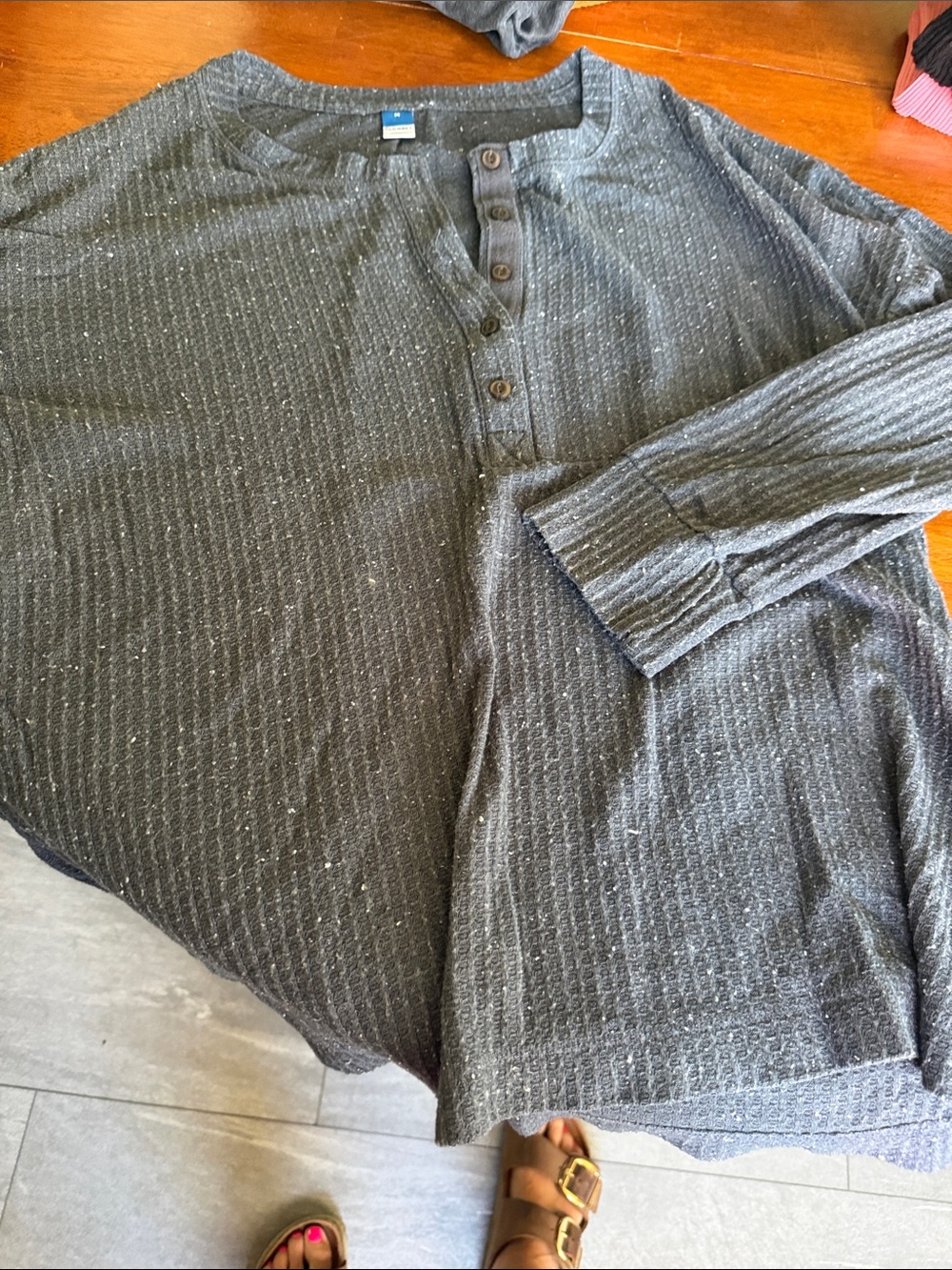 Old Navy Charcoal Speckled Henley Top